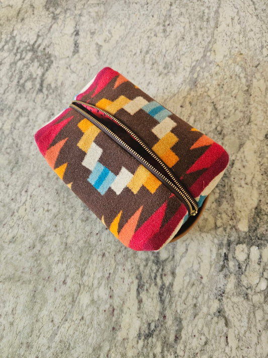 Makeup bag/ Dopp bag- Rancho Rio Turquoise