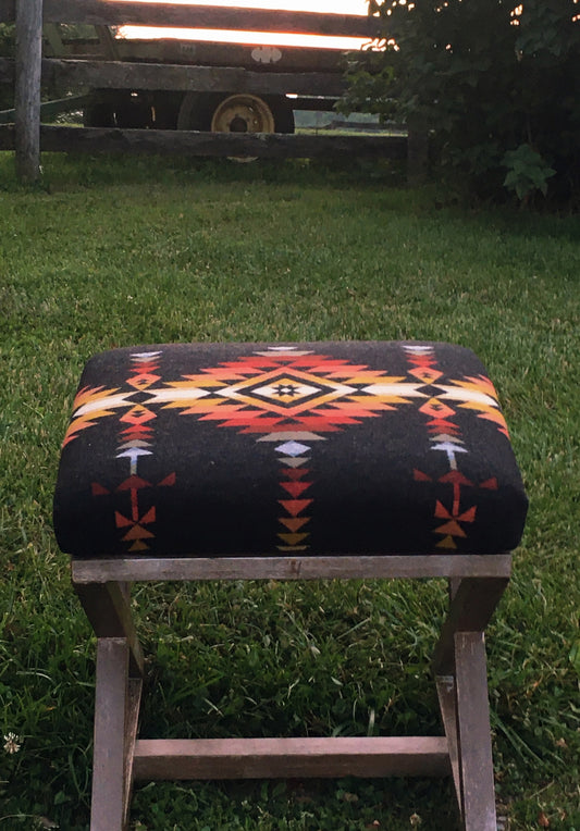 Pueblo Dwelling Southwestern stool/bench