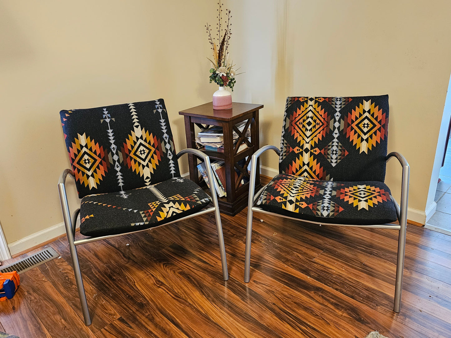 Mid Century Modern Pueblo Dwelling Metal Chairs